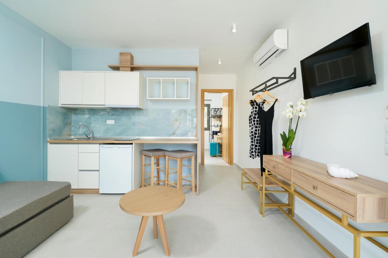 Miracle Suites By Klisma Beach Skála Kallirákhis Екстериор снимка