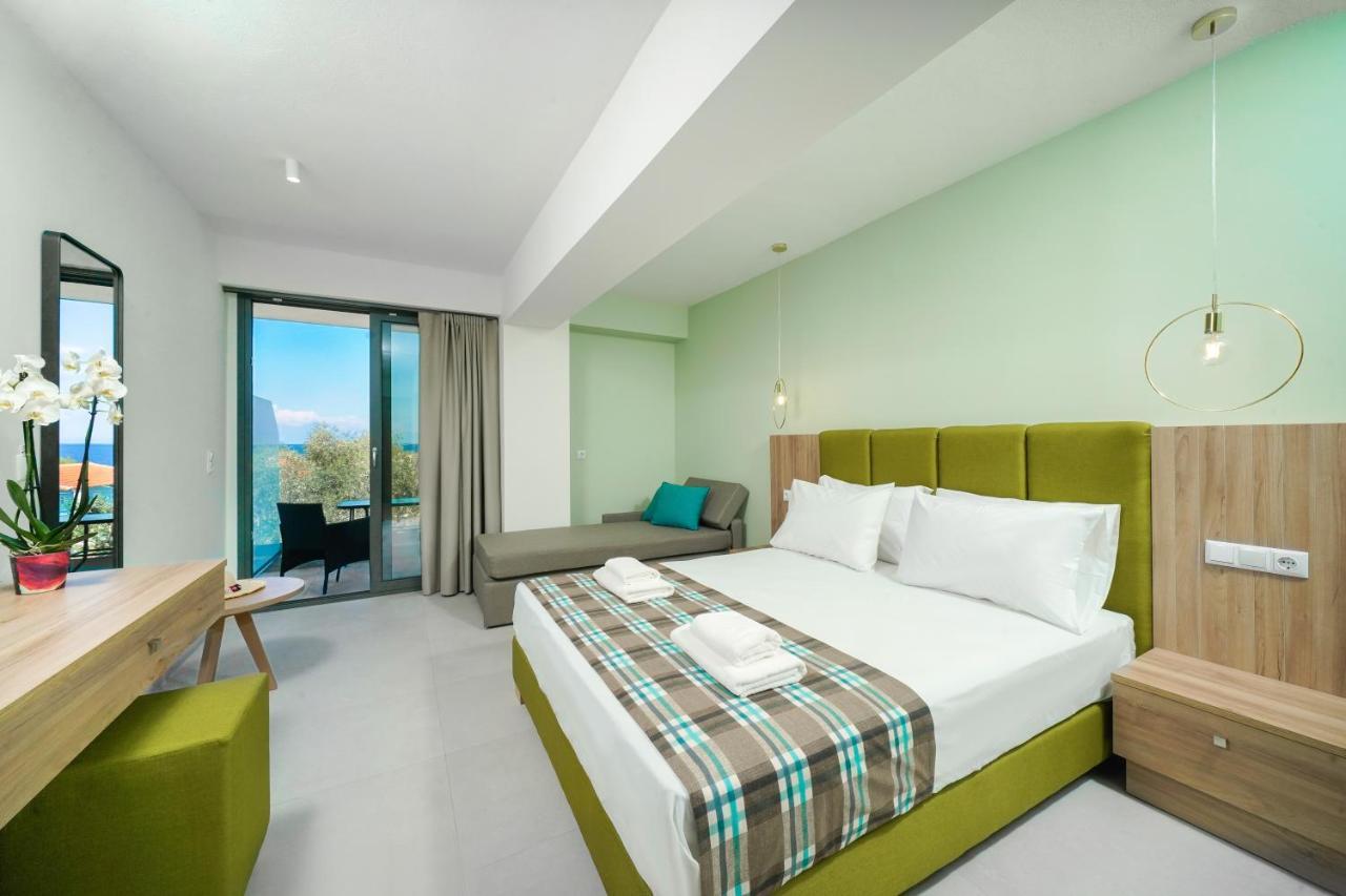 Miracle Suites By Klisma Beach Skála Kallirákhis Екстериор снимка