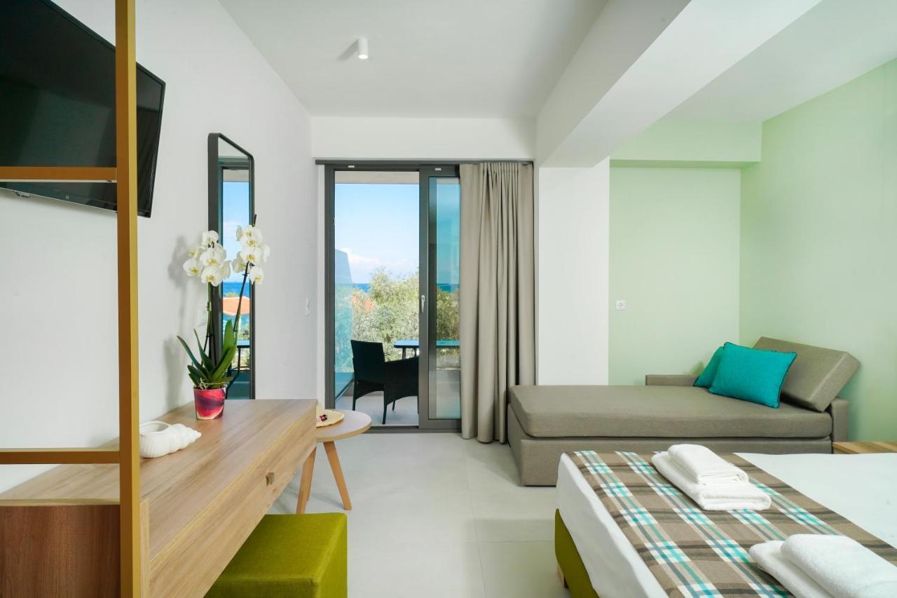 Miracle Suites By Klisma Beach Skála Kallirákhis Екстериор снимка